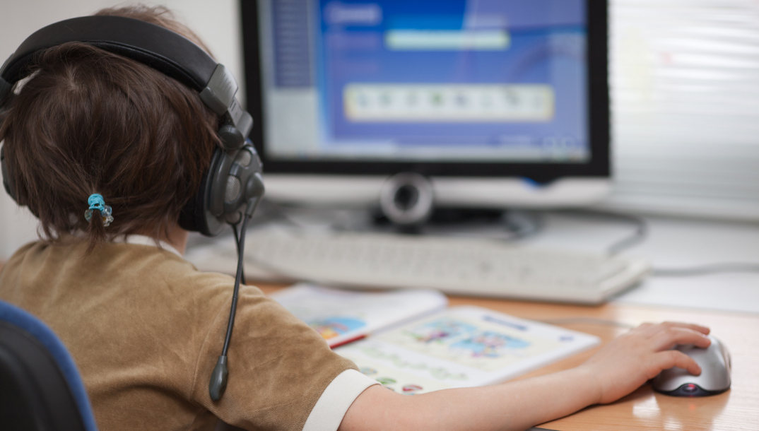 基礎から本格的なプログラミングまで!お子様のペースに合わせてステップアップで成長できます
